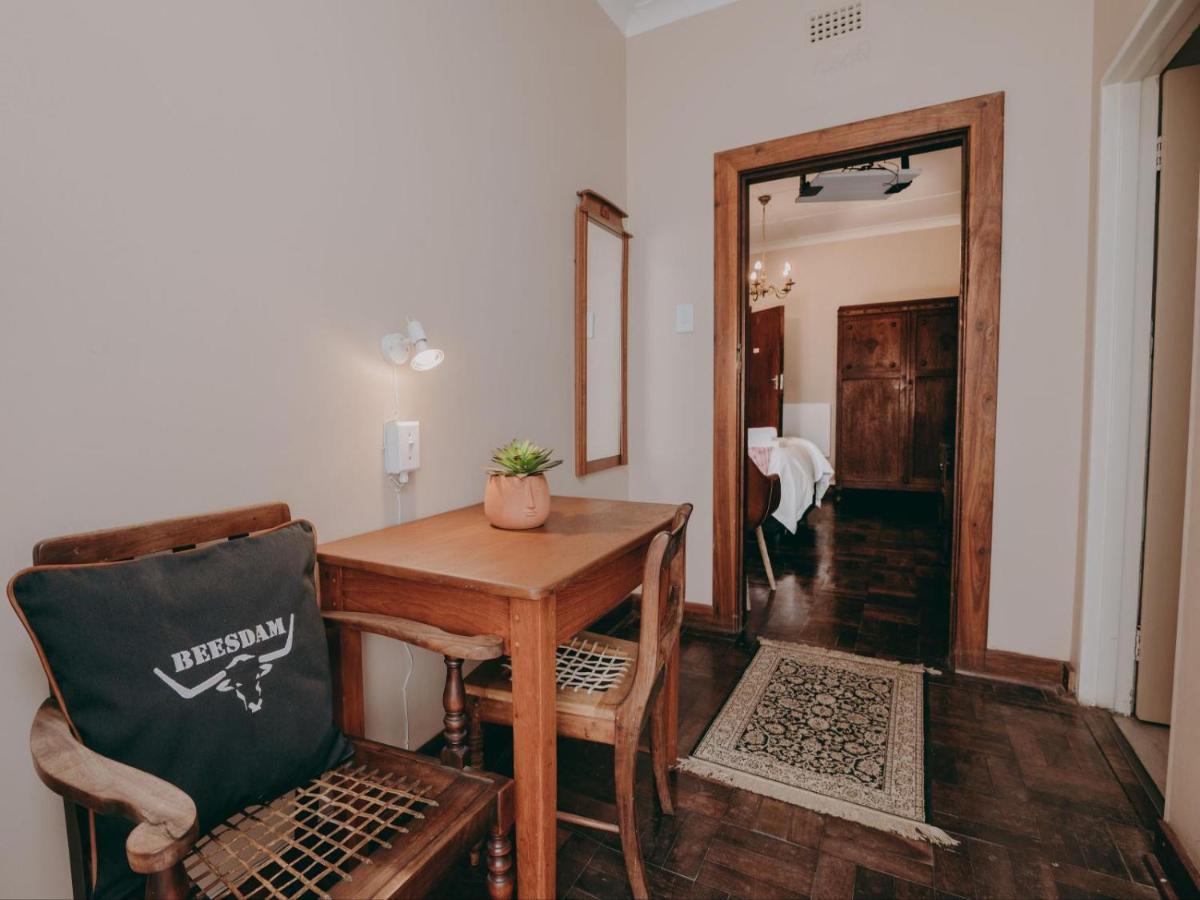 Beesdam Guesthouse Potchefstroom Eksteriør billede