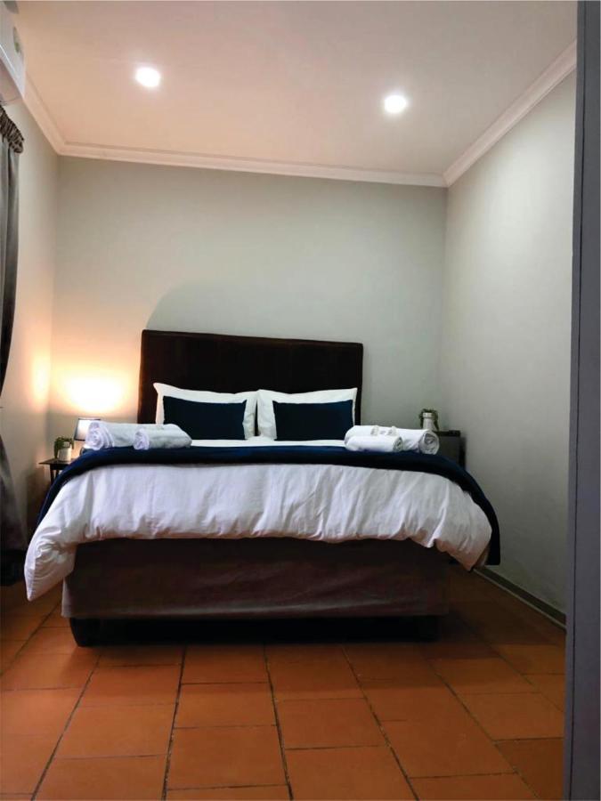 Beesdam Guesthouse Potchefstroom Eksteriør billede