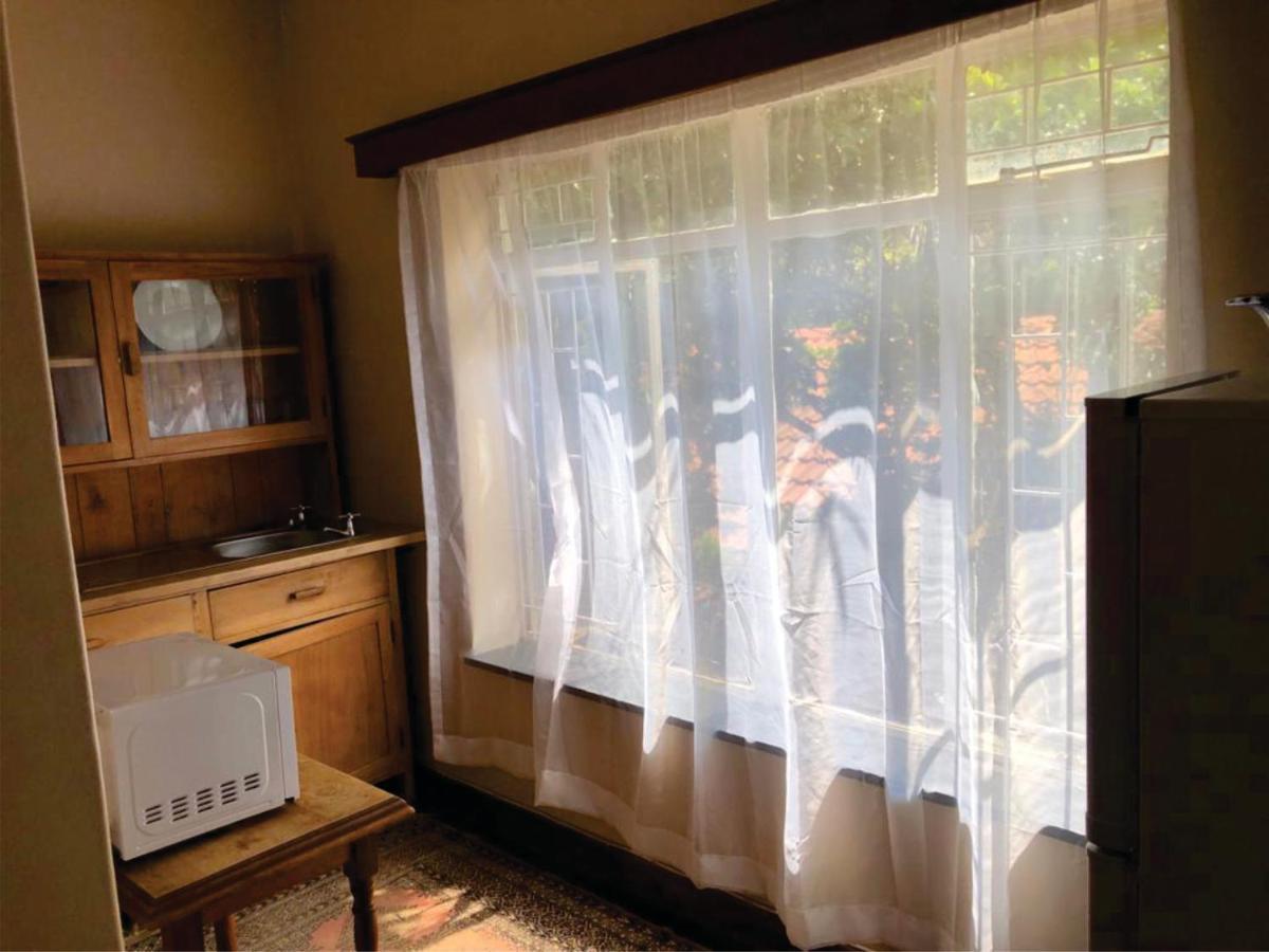 Beesdam Guesthouse Potchefstroom Eksteriør billede